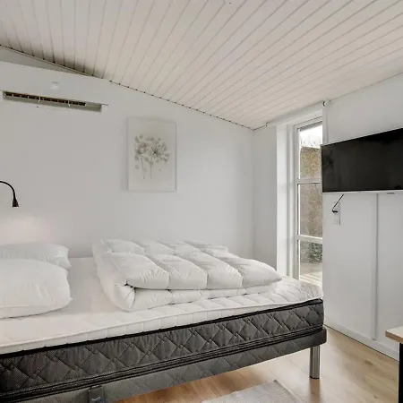 Helmina - 125m From The Sea By Interhome *