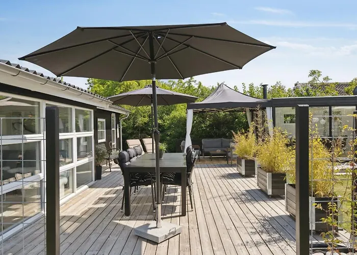 Vakantiehuis Helmina - 125m From The Sea By Interhome *