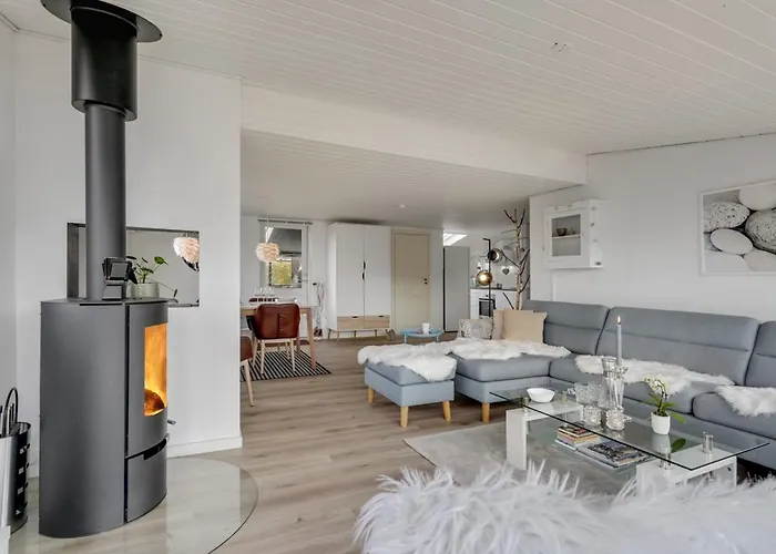 Vakantiehuis Helmina - 125m From The Sea By Interhome Otterup